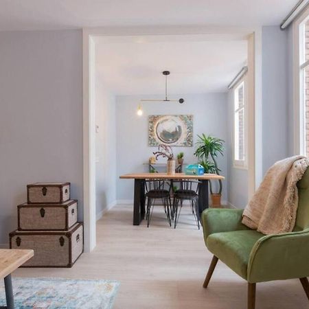 2 Bdr Penthouse In Grcia Apartment Barcelona Luaran gambar